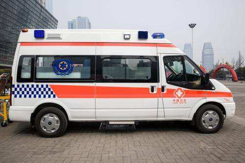 临湘市救护车出租